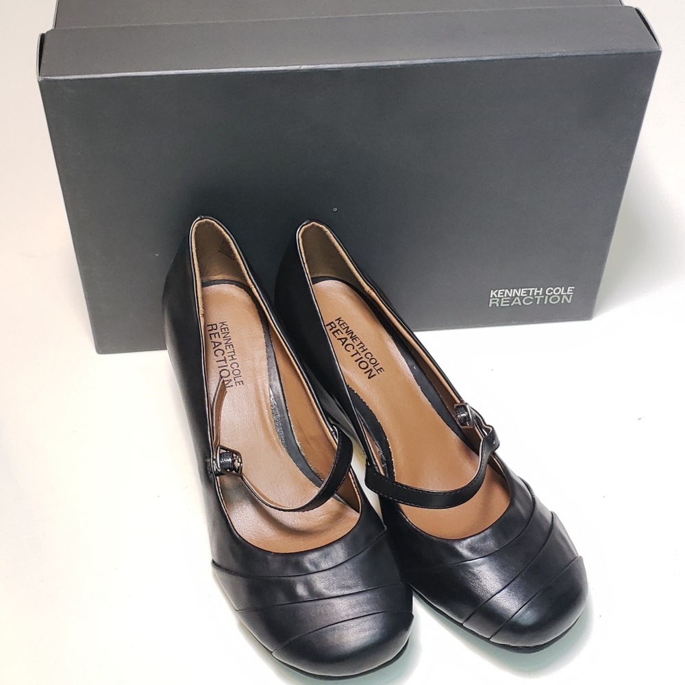 BRAND NEW Kenneth Cole Reaction